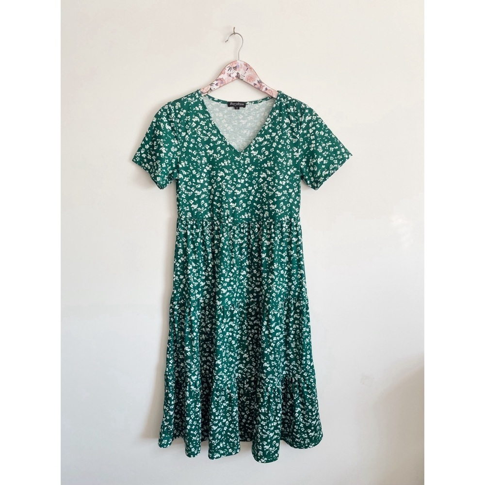 BERYDRESS Green Floral Print Stretchy Midi Dress! Small